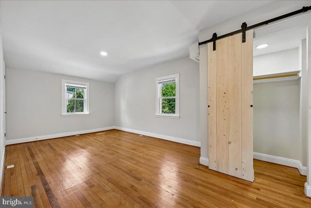 2826 NEWTON ST NE, Washington, DC 20018