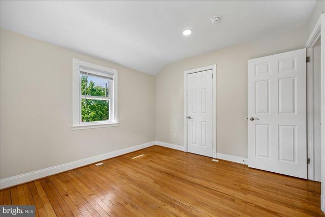 2826 NEWTON ST NE, Washington, DC 20018