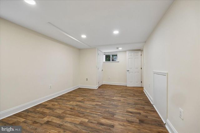 2826 NEWTON ST NE, Washington, DC 20018