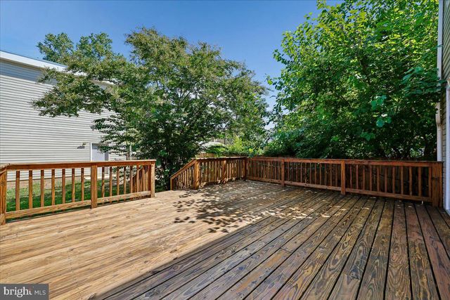 2826 NEWTON ST NE, Washington, DC 20018