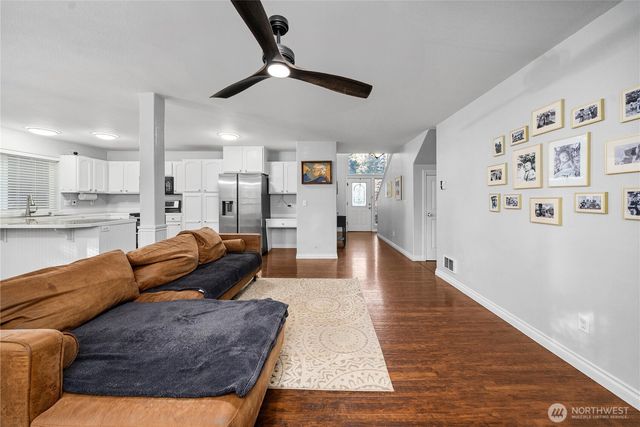 22233 N Clear Lake Boulevard SE, Yelm, WA 98597