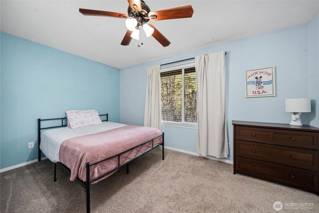 22233 N Clear Lake Boulevard SE, Yelm, WA 98597