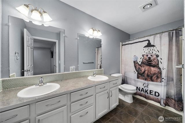 22233 N Clear Lake Boulevard SE, Yelm, WA 98597