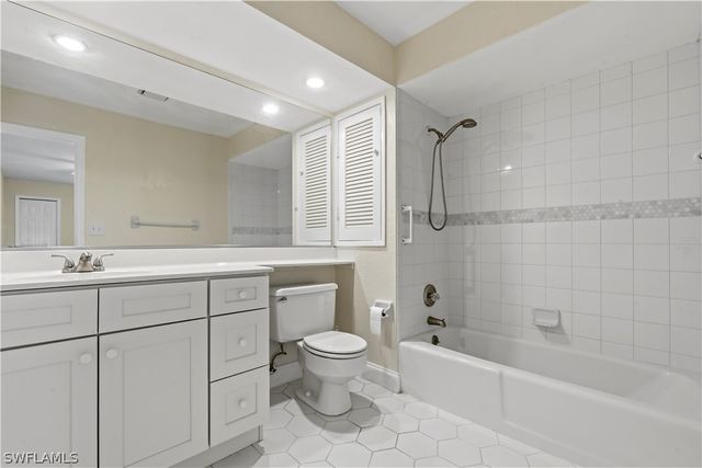 6115 Deer RUN, Fort Myers, FL 33908