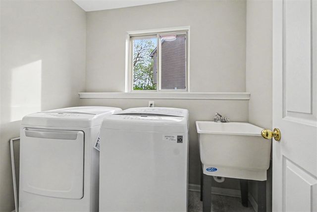 173 Wild Ivy Court, Ann Arbor, MI 48103