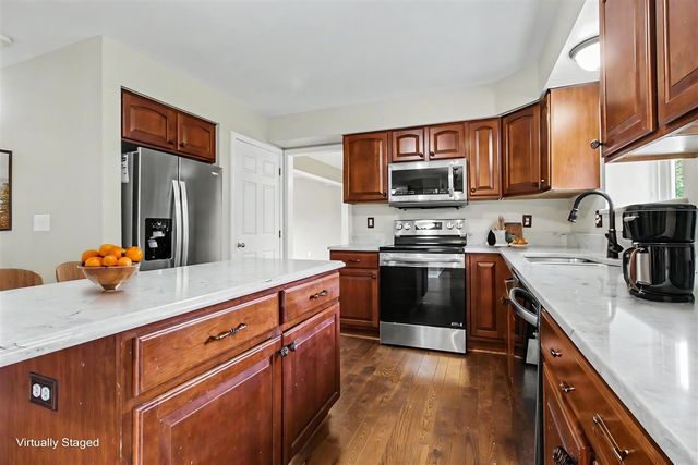 173 Wild Ivy Court, Ann Arbor, MI 48103