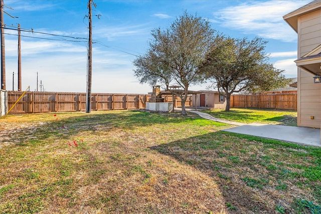 7502 Freds Folly Dr, Corpus Christi, TX 78414