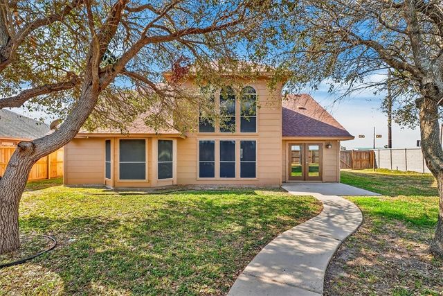 7502 Freds Folly Dr, Corpus Christi, TX 78414