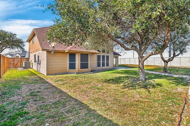 7502 Freds Folly Dr, Corpus Christi, TX 78414