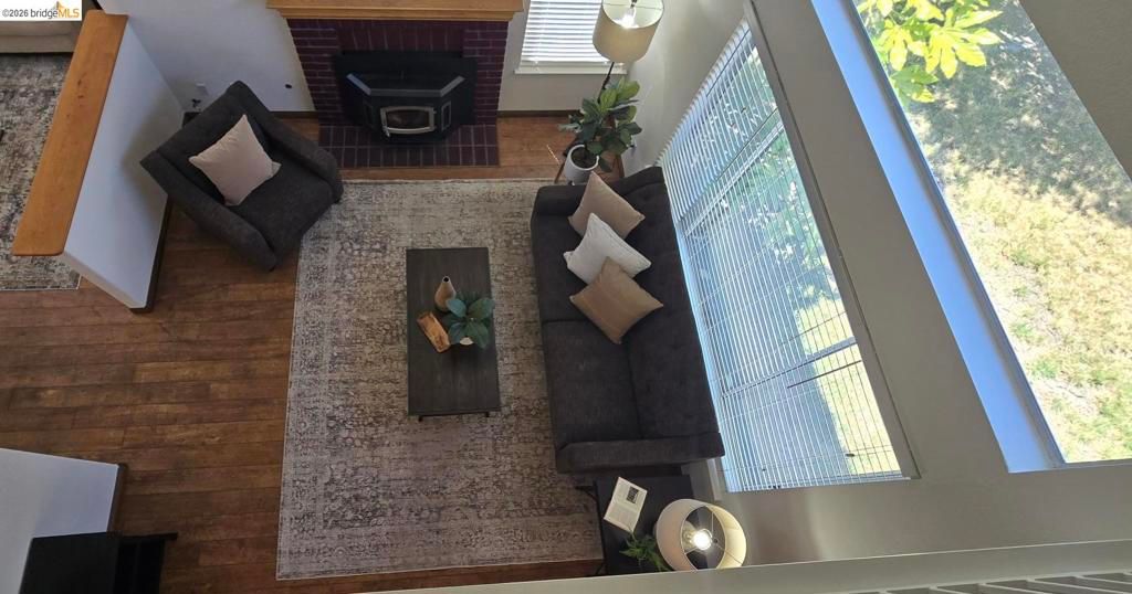 Image 9 of property listing at 4976 Parkgreen Cir, Antioch, CA 94531