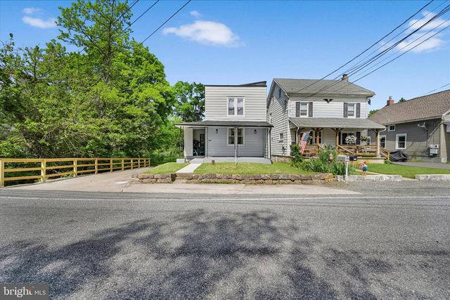 326 VINEMONT RD, Reinholds, PA 17569