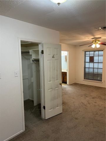 5409 Crossridge Dr, Corpus Christi, TX 78413