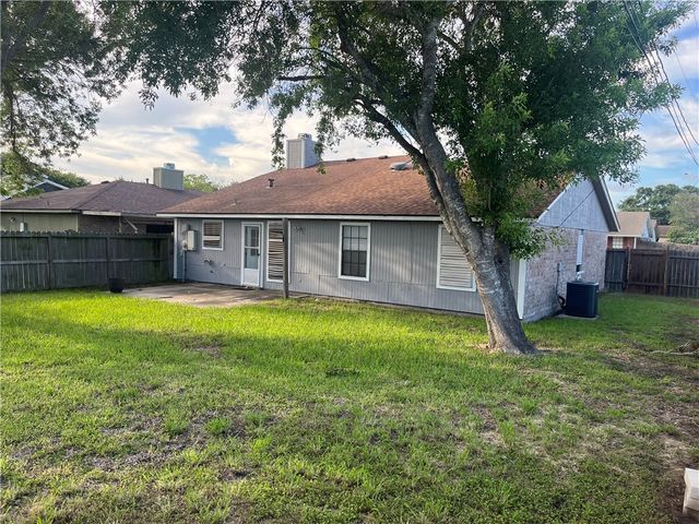 5409 Crossridge Dr, Corpus Christi, TX 78413