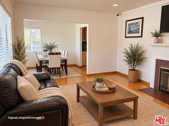 1701 N Buena Vista Street, Burbank, CA 91505