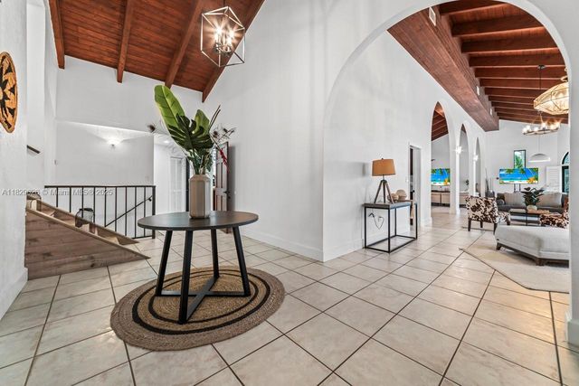 14875 SW 212th St, Miami, FL 33187