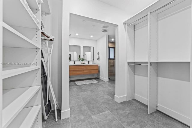 14875 SW 212th St, Miami, FL 33187