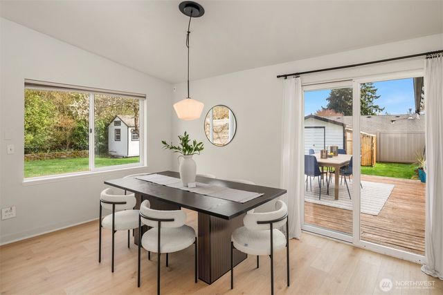 6717 193rd Street SW, Lynnwood, WA 98036