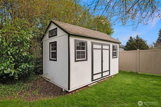 6717 193rd Street SW, Lynnwood, WA 98036