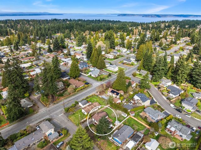 6717 193rd Street SW, Lynnwood, WA 98036