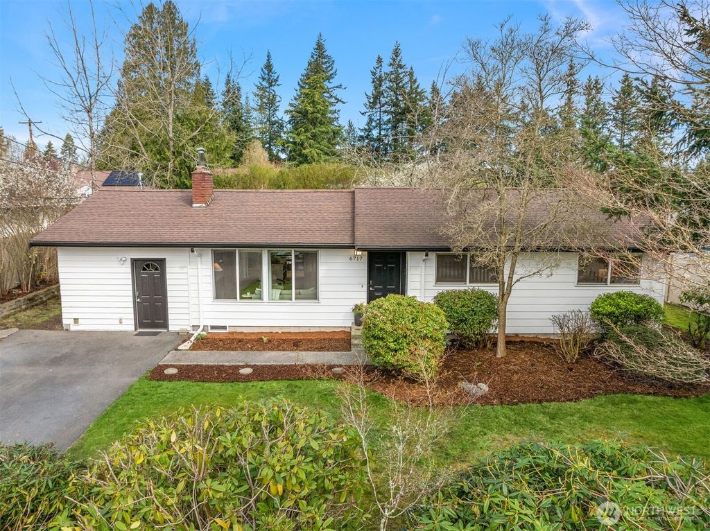 6717 193rd Street SW, Lynnwood, WA 98036