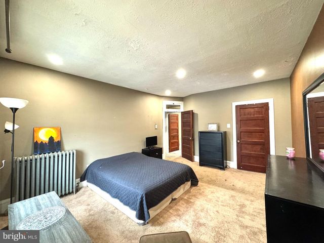 50 W SAVORY ST, Pottsville, PA 17901