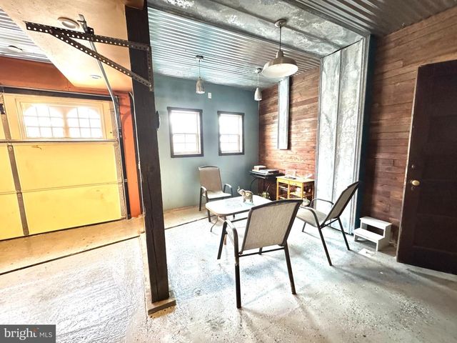 50 W SAVORY ST, Pottsville, PA 17901