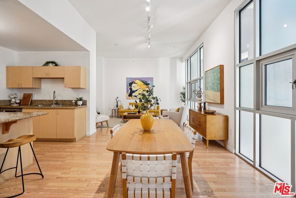 630 W 6th Street 505, Los Angeles, CA 90017 — photo 2