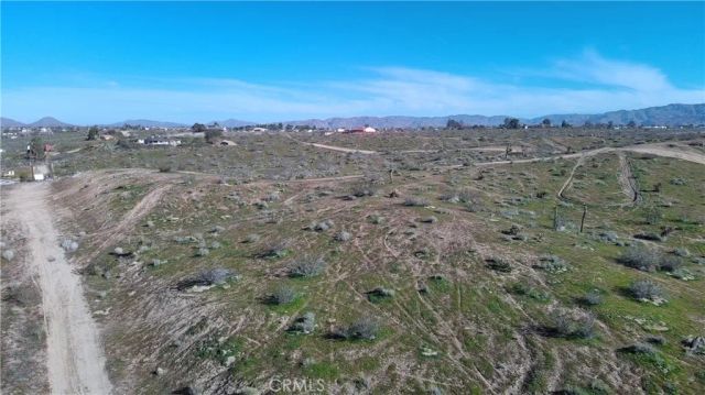0 Wren, Apple Valley, CA 92308