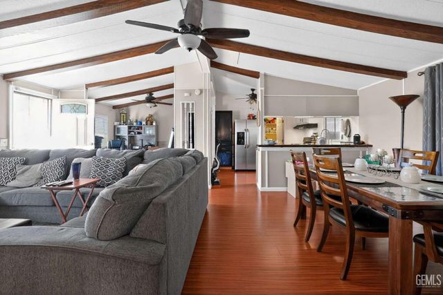 5304 Silver Creek Road, Bakersfield, CA 93313