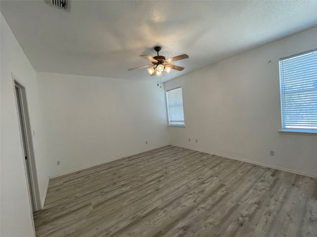 3501 Cattlebaron Drive, Fort Worth, TX 76262