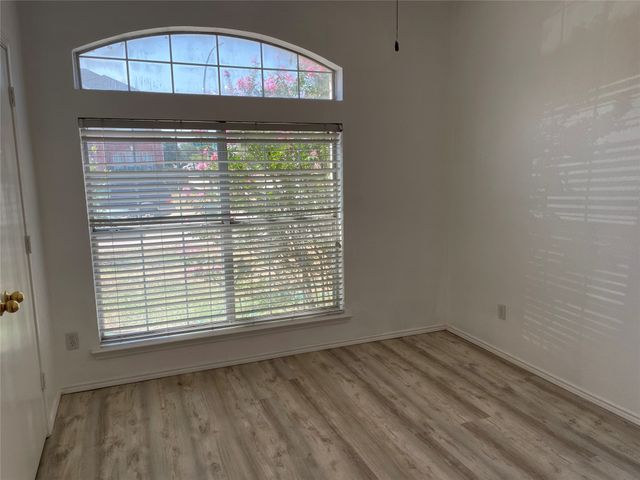 3501 Cattlebaron Drive, Fort Worth, TX 76262