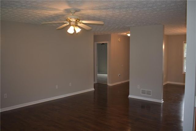 904 Meadow Walk Drive, Monroe, GA 30656