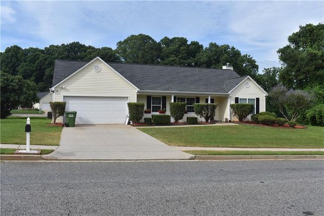 904 Meadow Walk Drive, Monroe, GA 30656