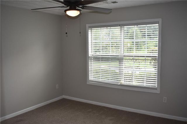 904 Meadow Walk Drive, Monroe, GA 30656