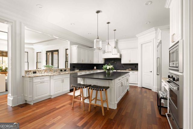 1686 Montcliff Court, Decatur, GA 30033