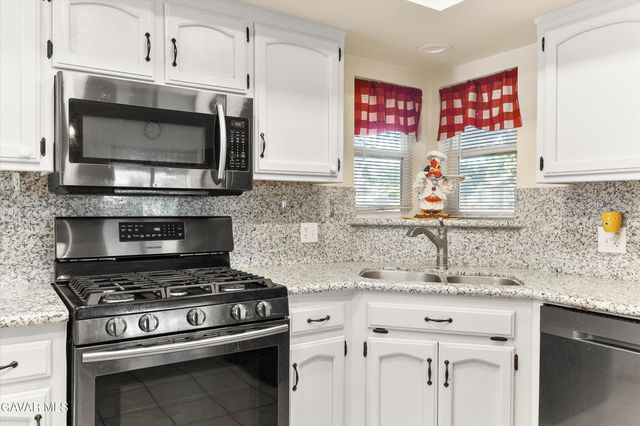 19700 Mesa Drive, Tehachapi, CA 93561
