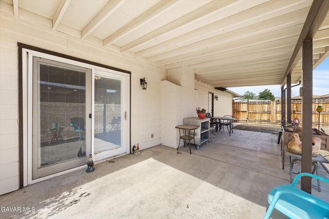 19700 Mesa Drive, Tehachapi, CA 93561