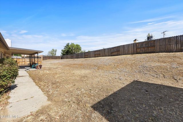 19700 Mesa Drive, Tehachapi, CA 93561