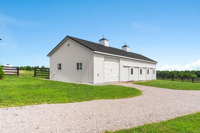 405 Iron Works Road, Paris, KY 40361