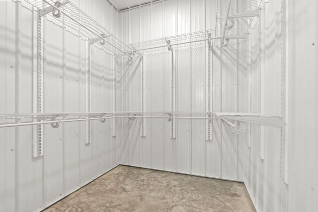 405 Iron Works Road, Paris, KY 40361