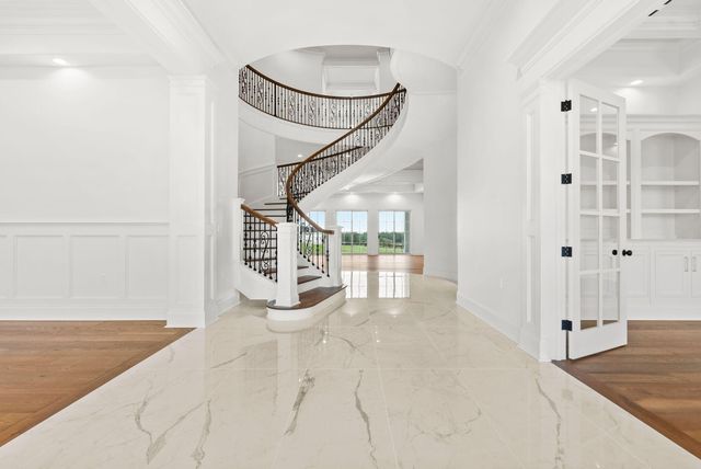 405 Iron Works Road, Paris, KY 40361