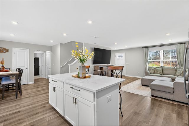 628 Batchomble Lane, Greenville, SC 29605