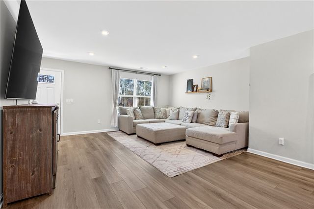 628 Batchomble Lane, Greenville, SC 29605