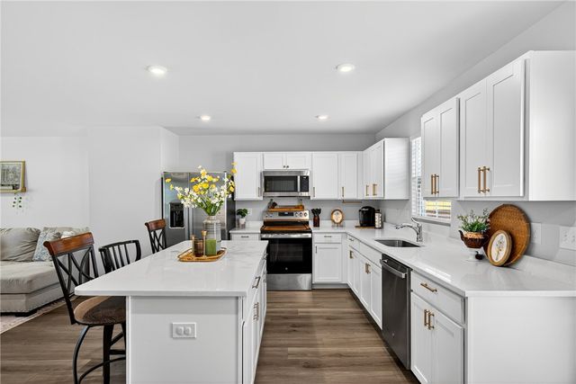 628 Batchomble Lane, Greenville, SC 29605