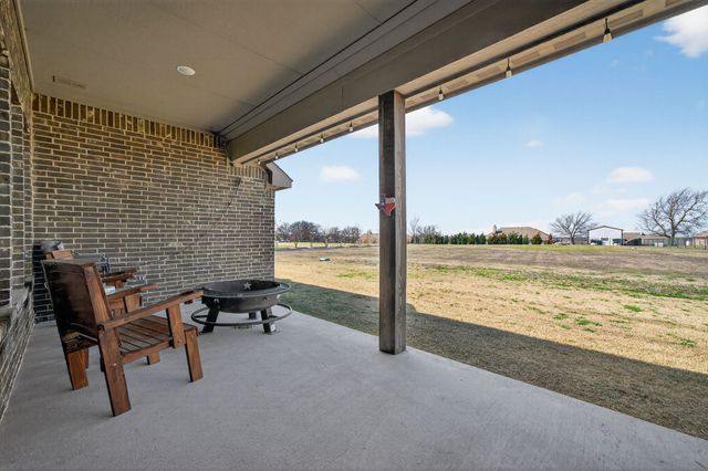 2866 Gail Drive, Farmersville, TX 75442