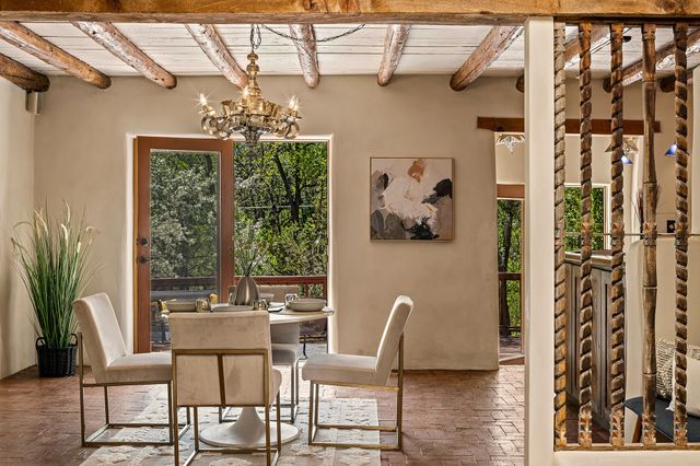 187 Tesuque Village Road, Santa Fe, NM 87506