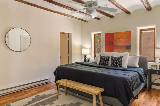 187 Tesuque Village Road, Santa Fe, NM 87506