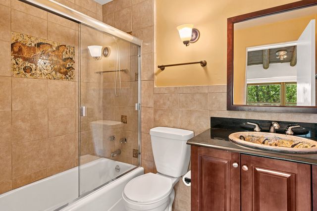 187 Tesuque Village Road, Santa Fe, NM 87506