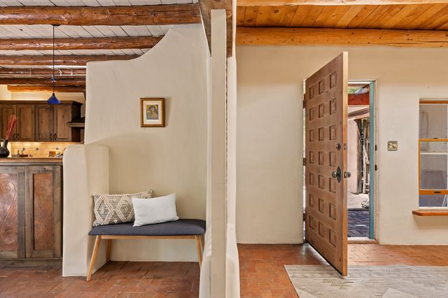 187 Tesuque Village Road, Santa Fe, NM 87506