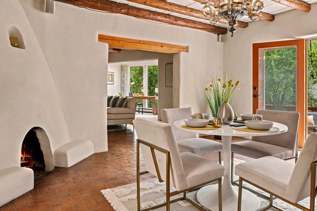 187 Tesuque Village Road, Santa Fe, NM 87506